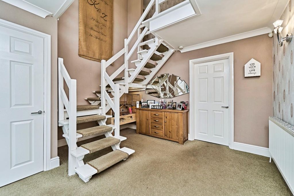 Property photo 2 of 19 Mmk07644.Jpg