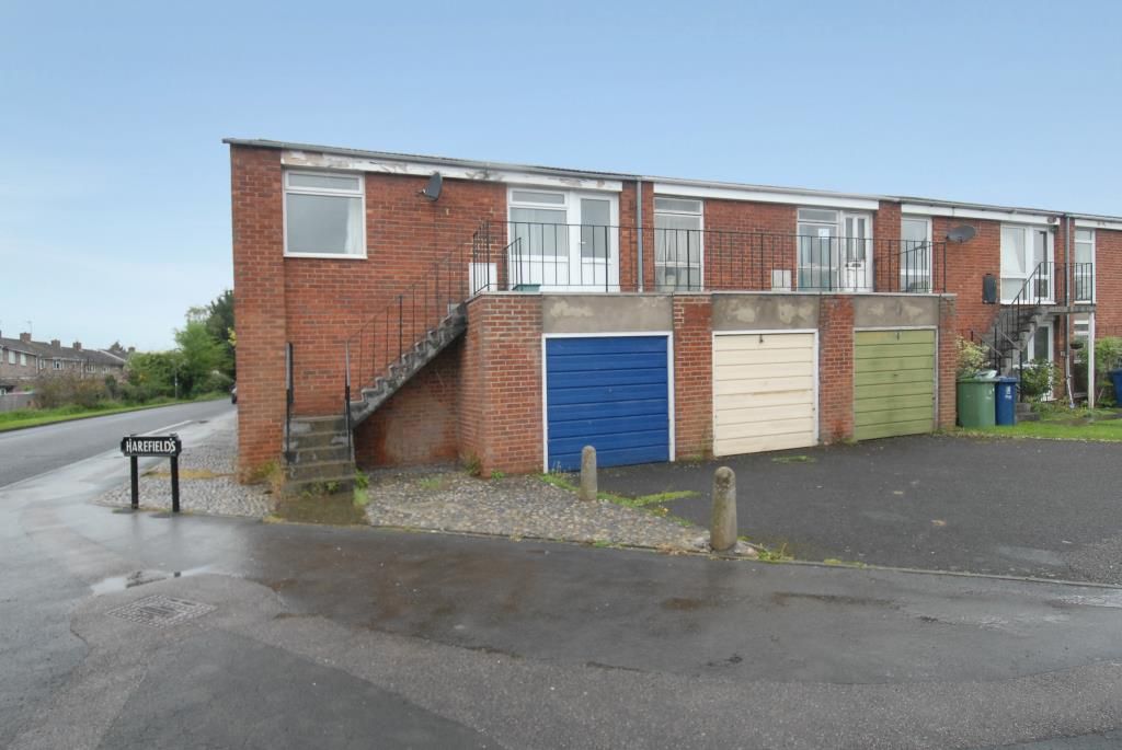 Property photo 3 of 5 External