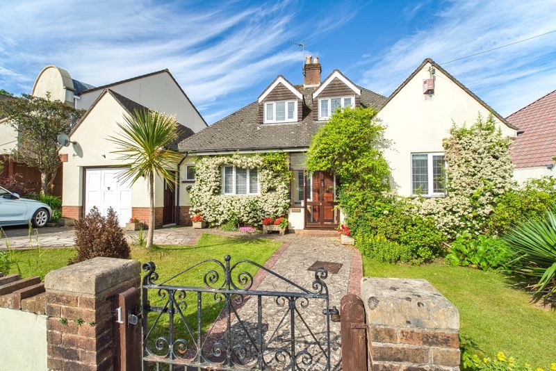 Property photo 1 of 30 Photo 10