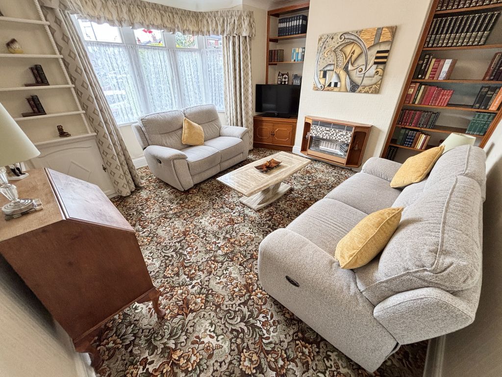 Property photo 2 of 24