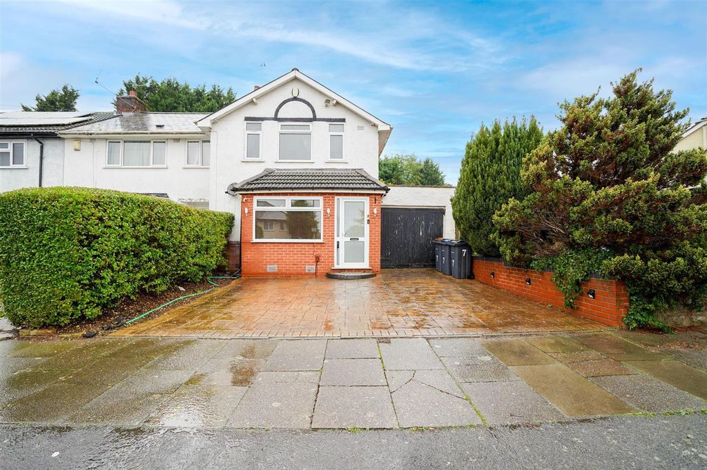 Property photo 1 of 18 Photo-18.Jpg