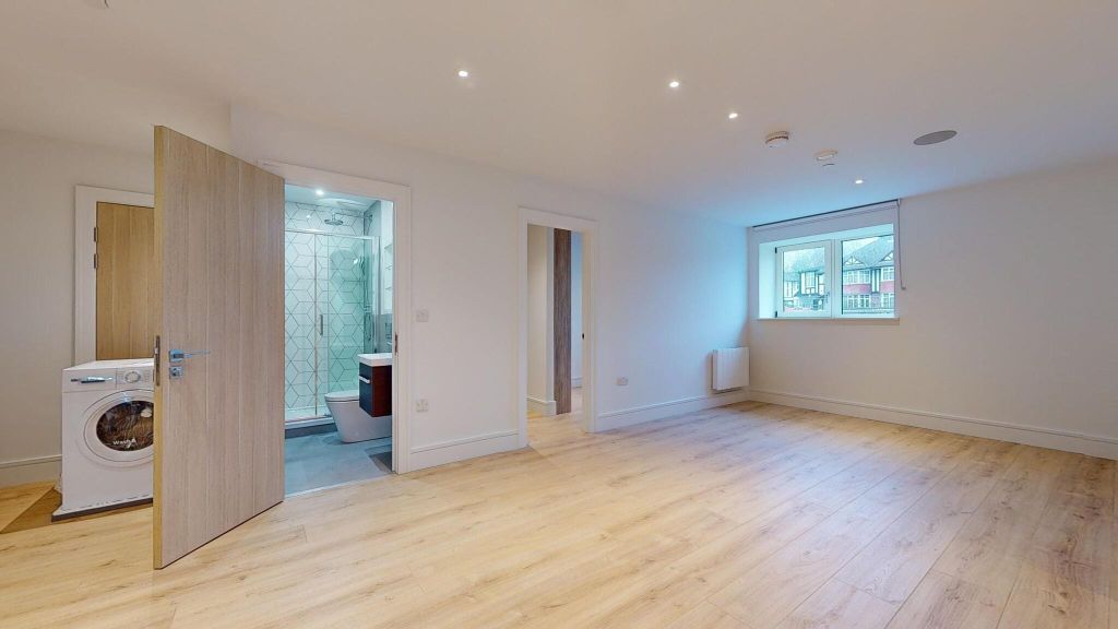 Property photo 1 of 29 Living Room