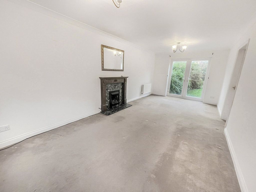 Property photo 3 of 14 Picture No. 21