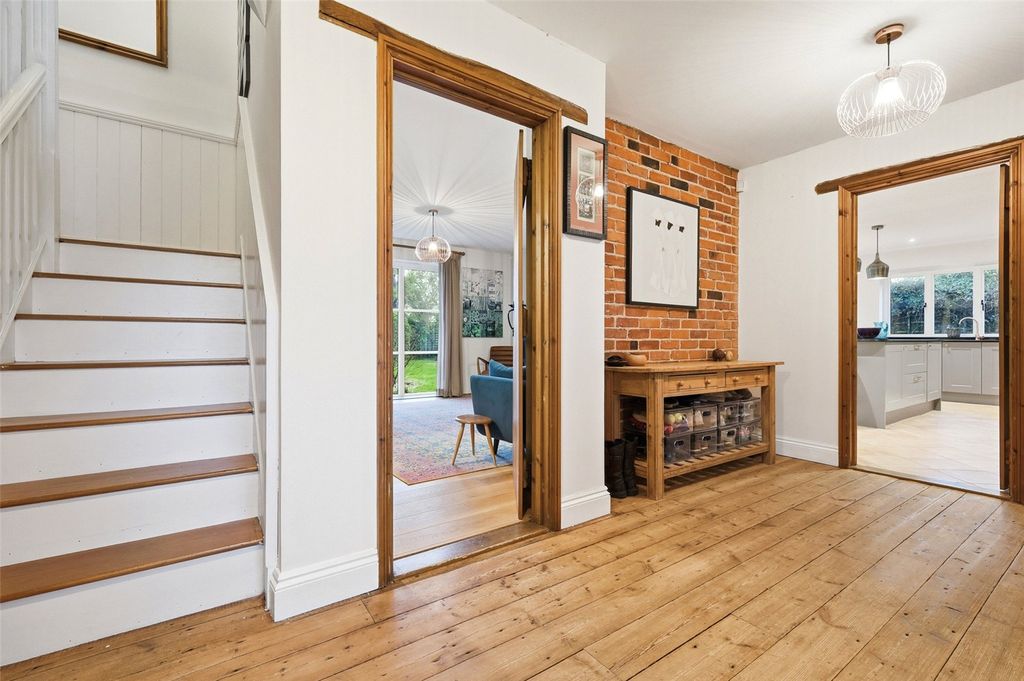 Property photo 2 of 17 Picture No. 03