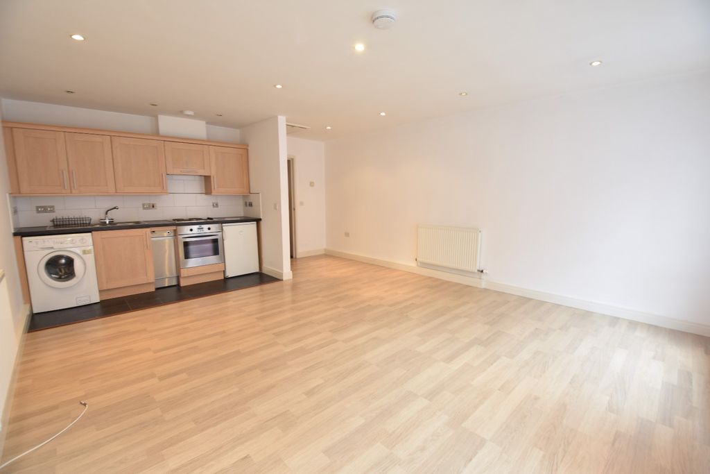 Property photo 2 of 8 2300022