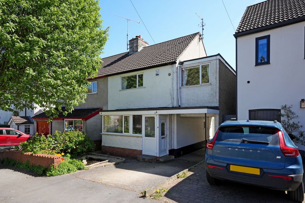 Property photo 1 of 25 External