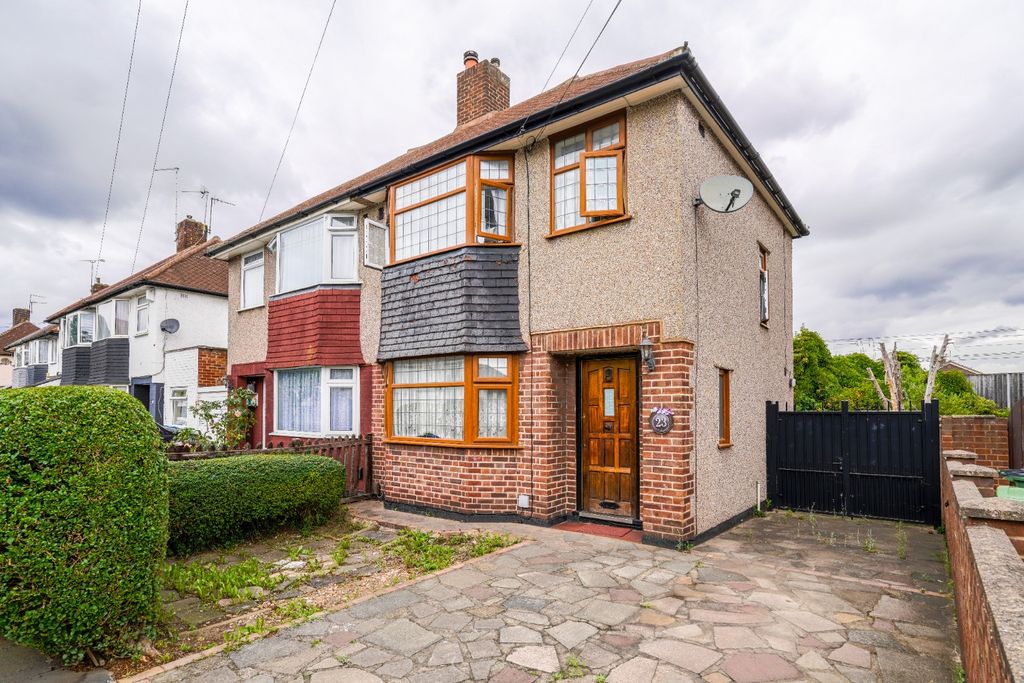 Property photo 1 of 14 4394970