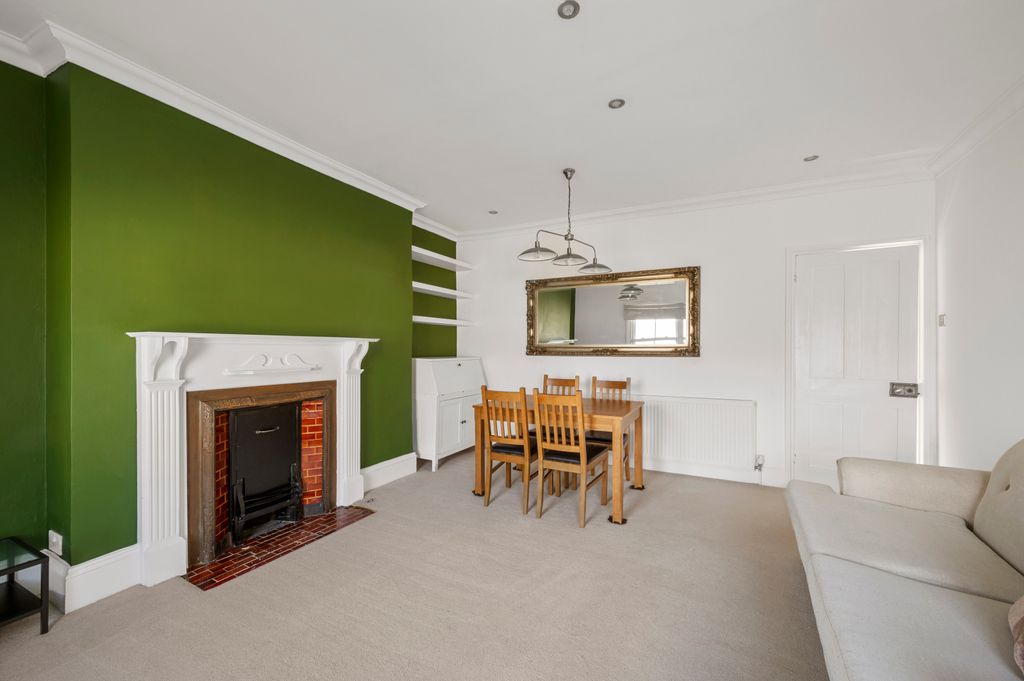 Property photo 3 of 8 Picture No. 09