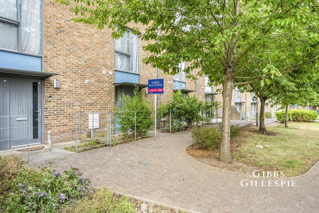 Property photo 1 of 19 Pbox-Img.Jpg
