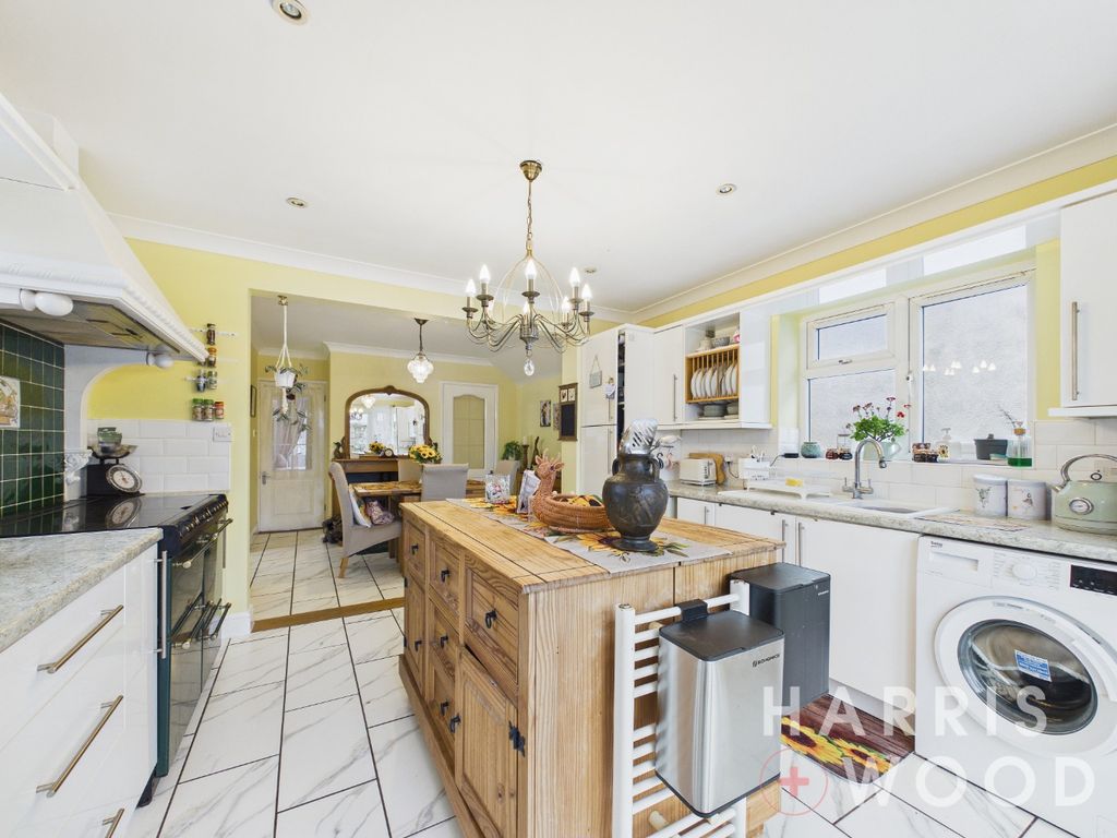 Property photo 3 of 35 4639897