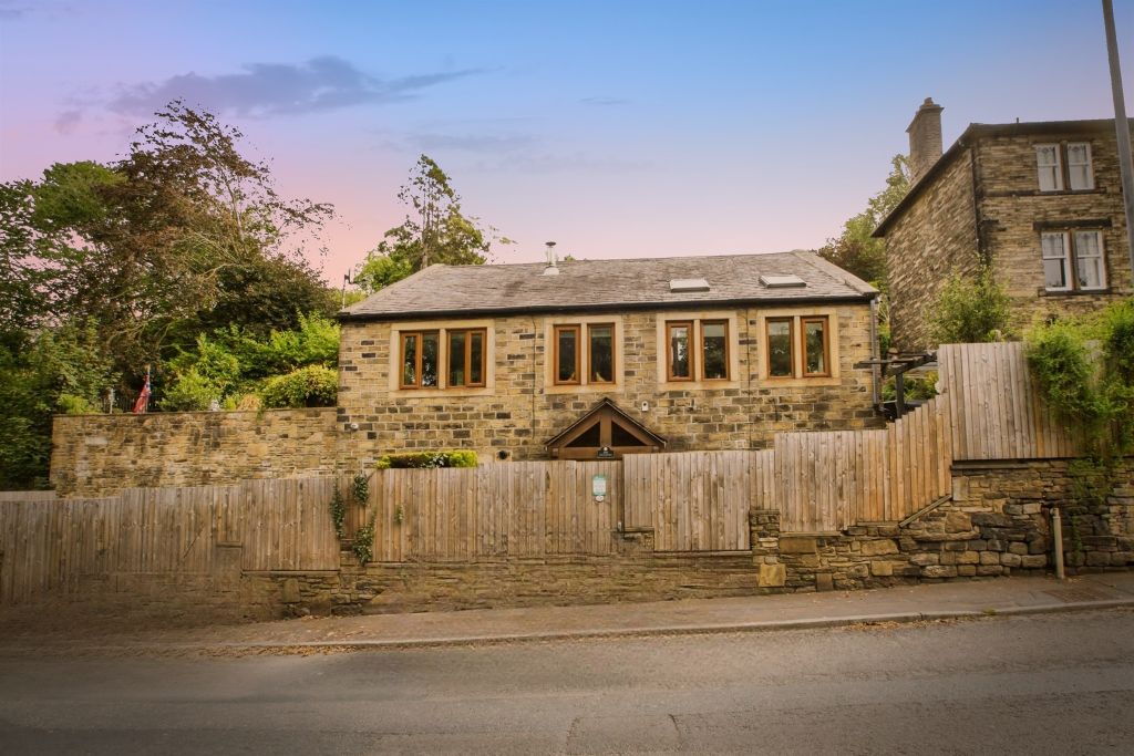 Property photo 1 of 24