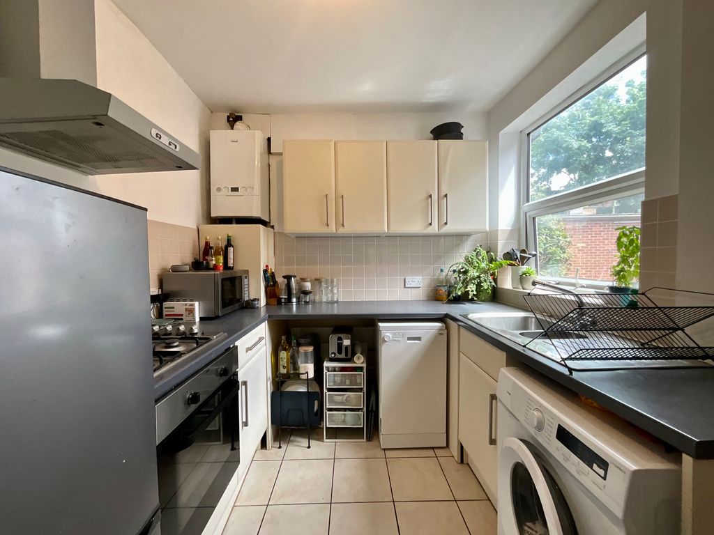 Property photo 3 of 18 Img_0875
