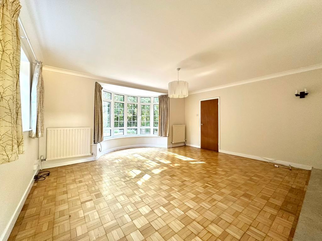 Property photo 3 of 16 Photo 15
