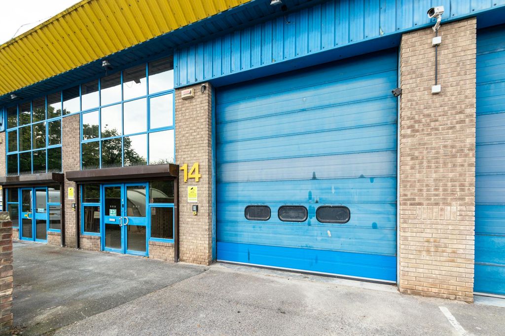 Property photo 1 of 7 21.Jpg