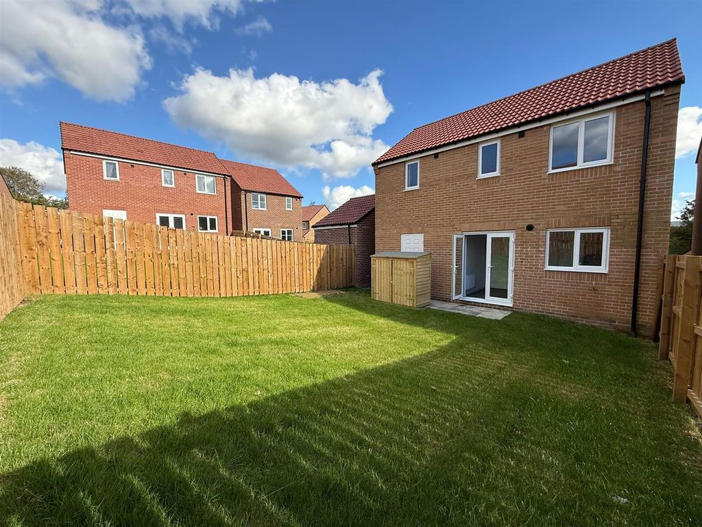 Property photo 3 of 14 c8E31388-4A25-4d26-Bb68-98872A2Fecfa.Jpg