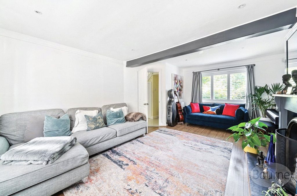 Property photo 2 of 11 Picture No. 13