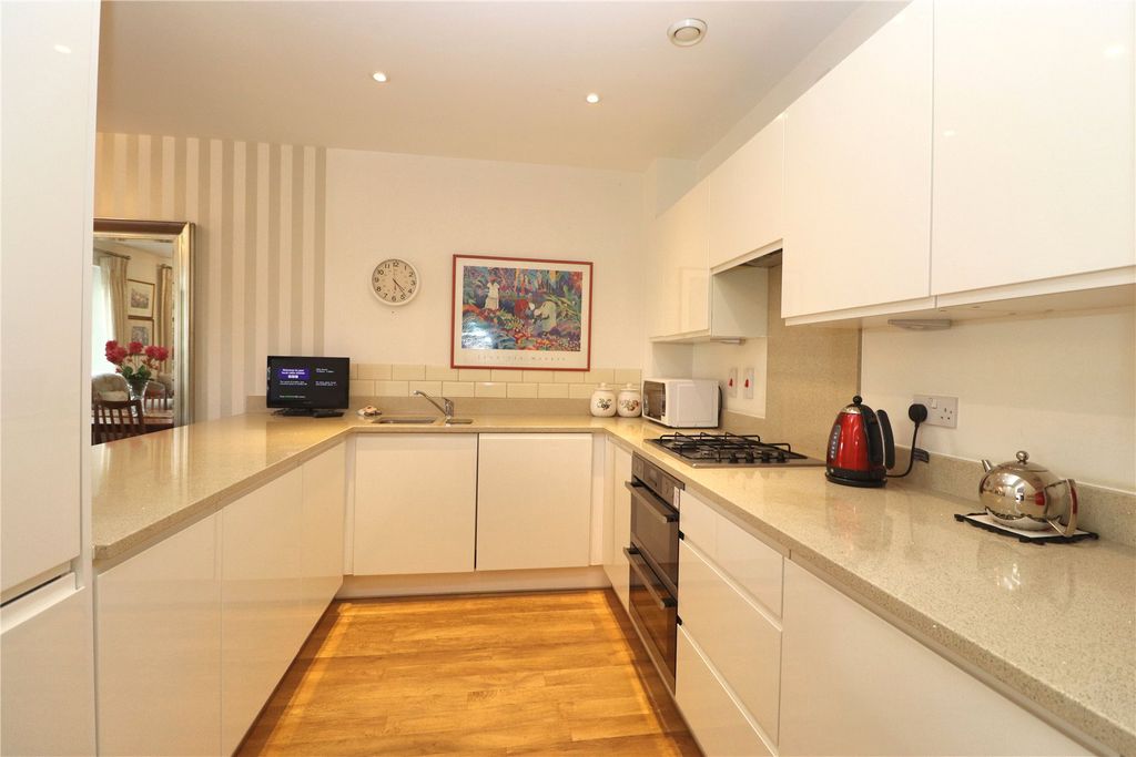 Property photo 2 of 13 Picture No. 09