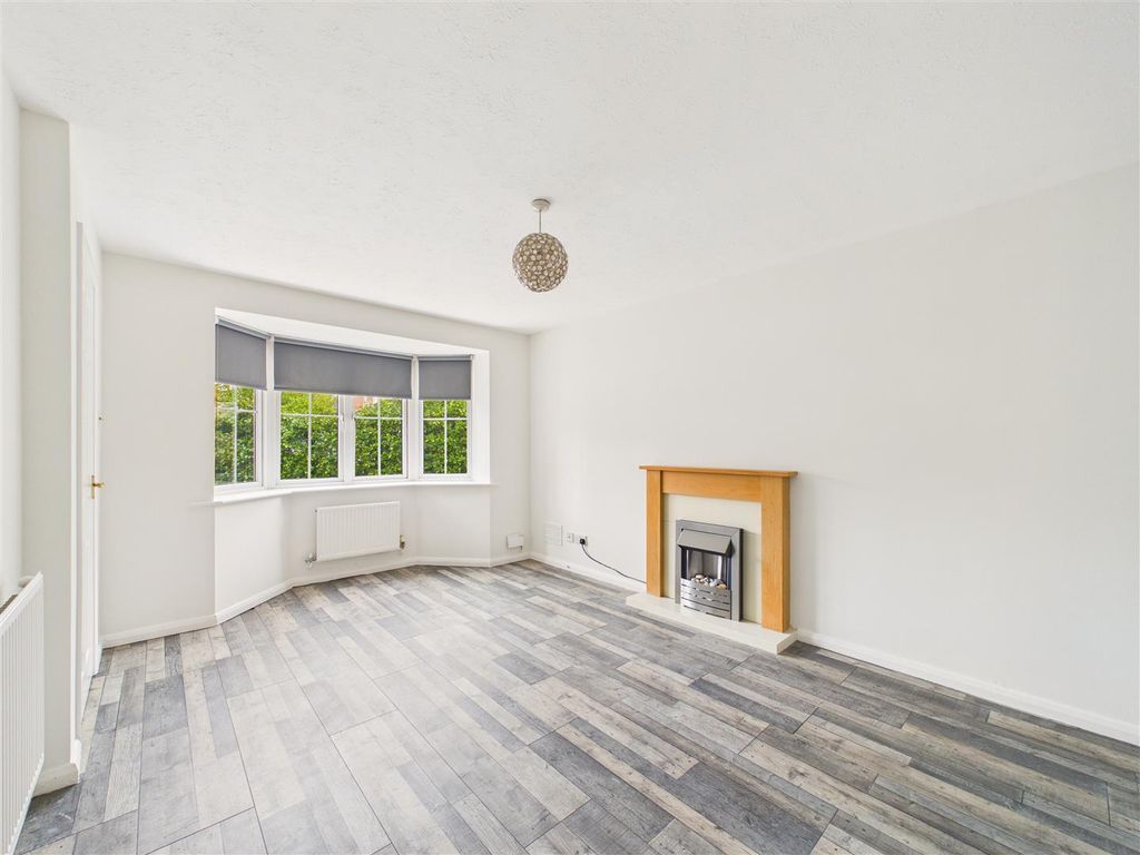 Property photo 2 of 16 Cam03303G0-Pr0306-Still002.Jpg