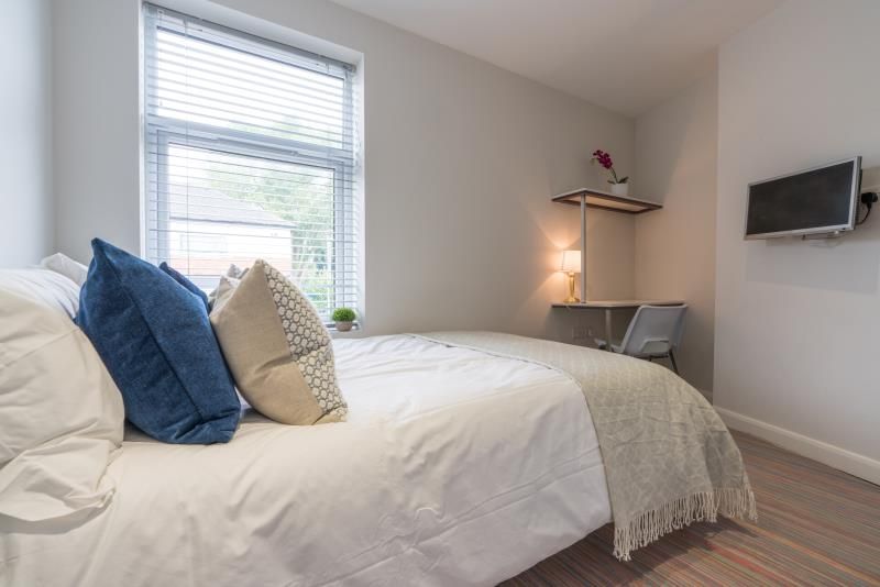 Property photo 3 of 6 Photo 2