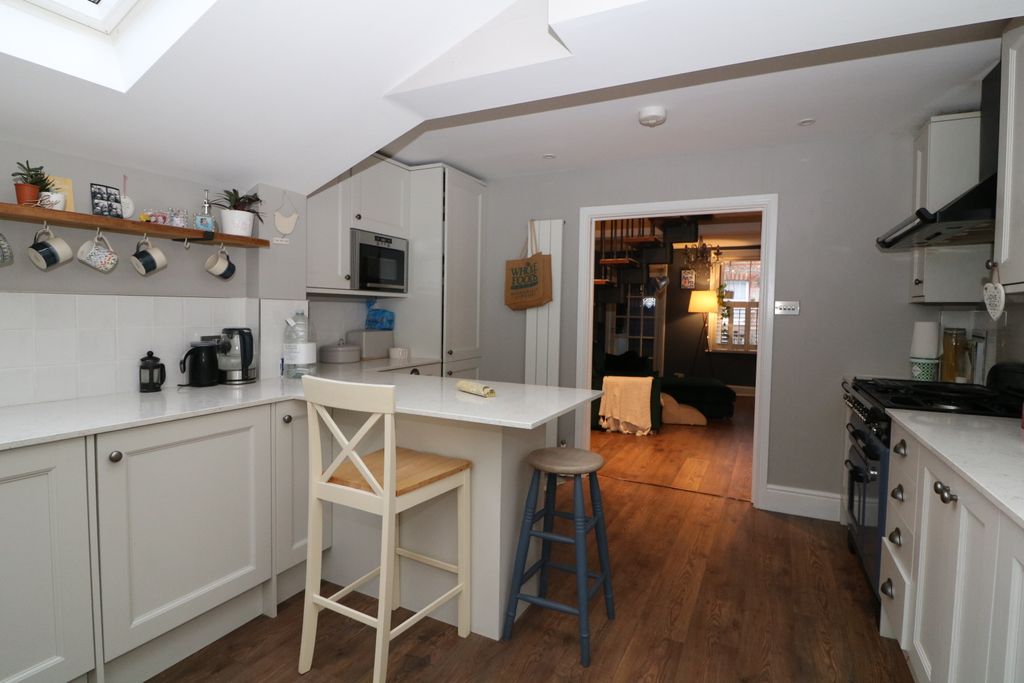 Property photo 2 of 11 Img_0521