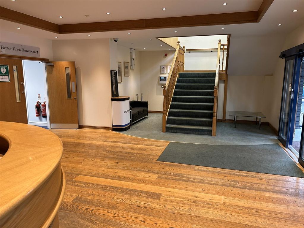 Property photo 3 of 6 Every Advert.Jpeg