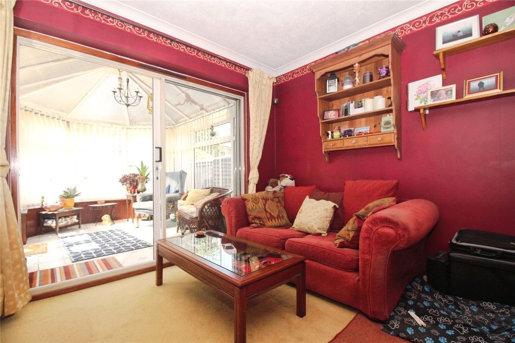 Property photo 3 of 16 Dining Room