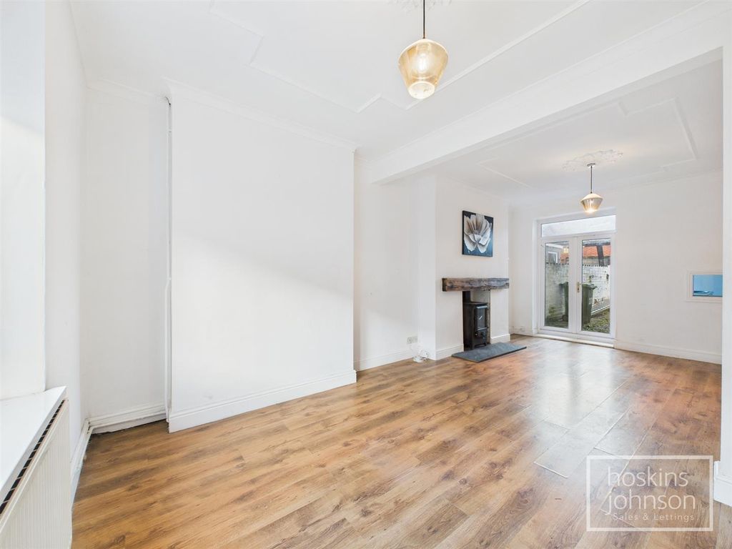 Property photo 3 of 21 Lounge/Diner