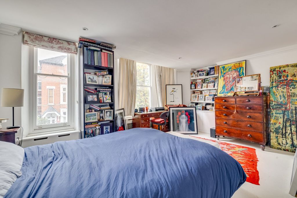 Property photo 3 of 7