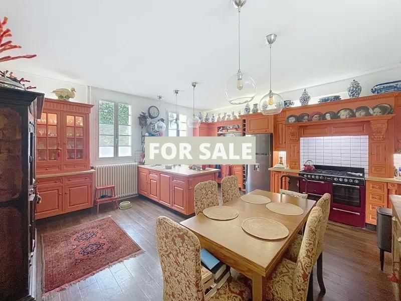 Property photo 3 of 18