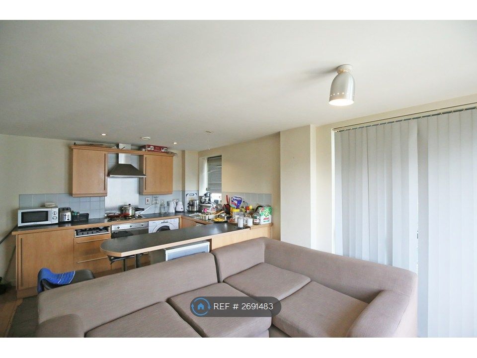 Property photo 2 of 22