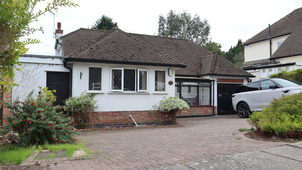 Property photo 2 of 29