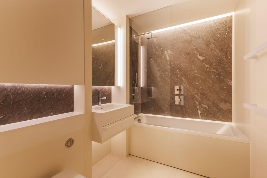 Property photo 3 of 15 94176_Apartment-2...