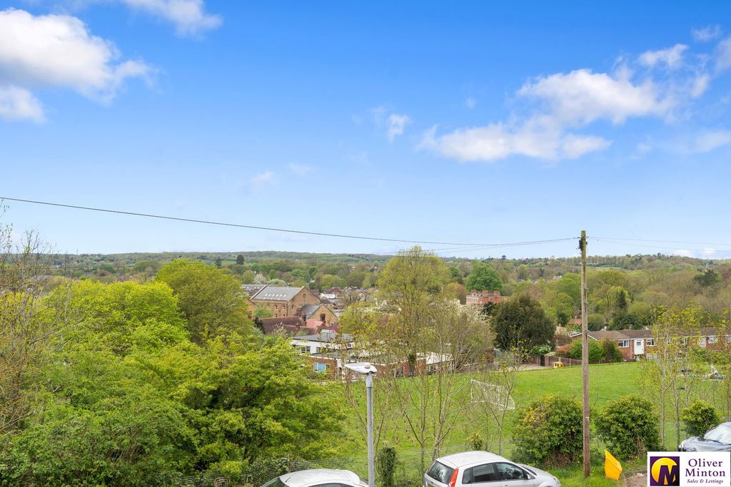 Property photo 3 of 21