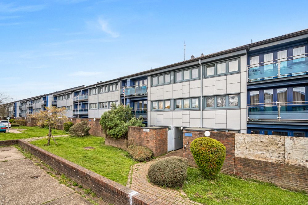 Property photo 1 of 9