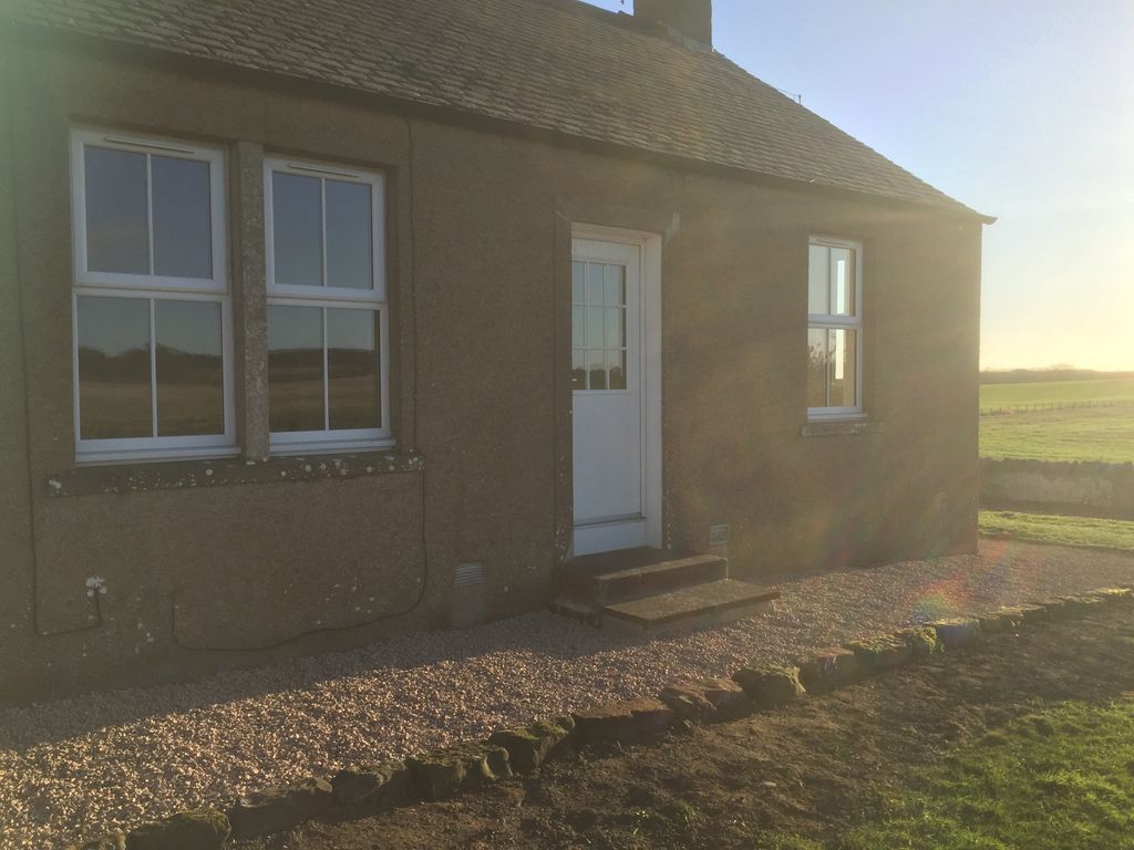 Property photo 2 of 8 Front Of House 2