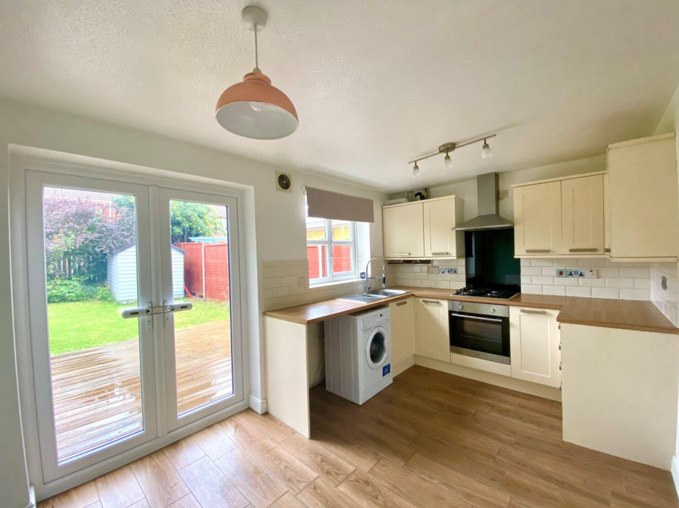 Property photo 2 of 13