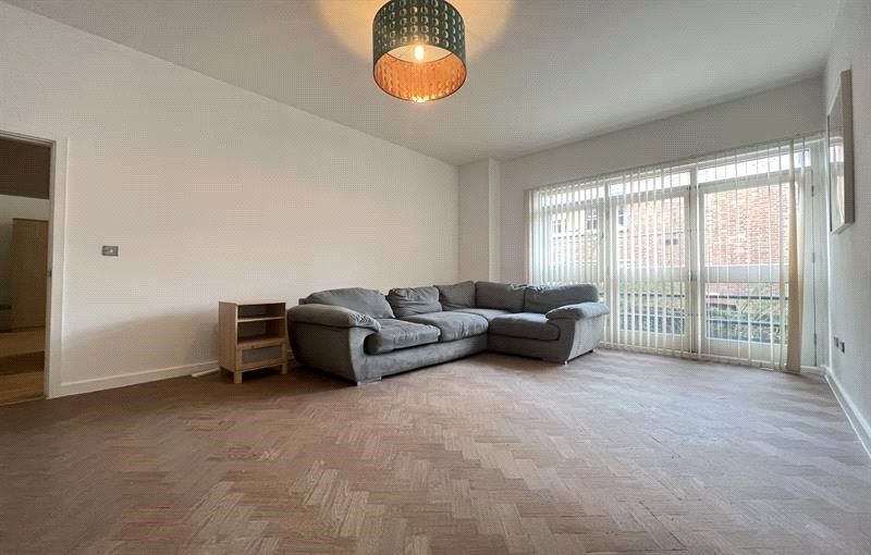 Property photo 2 of 10 Picture No. 28