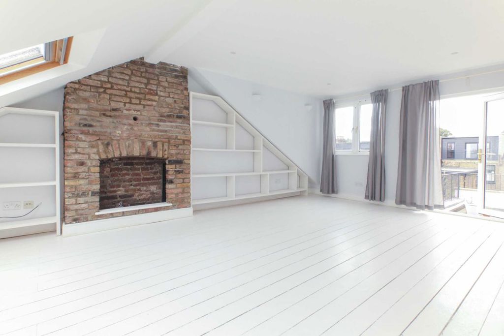Property photo 2 of 4