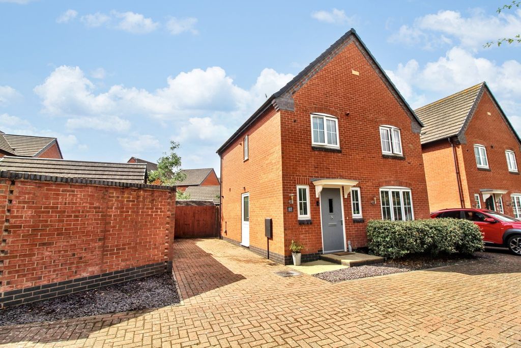 Property photo 1 of 14