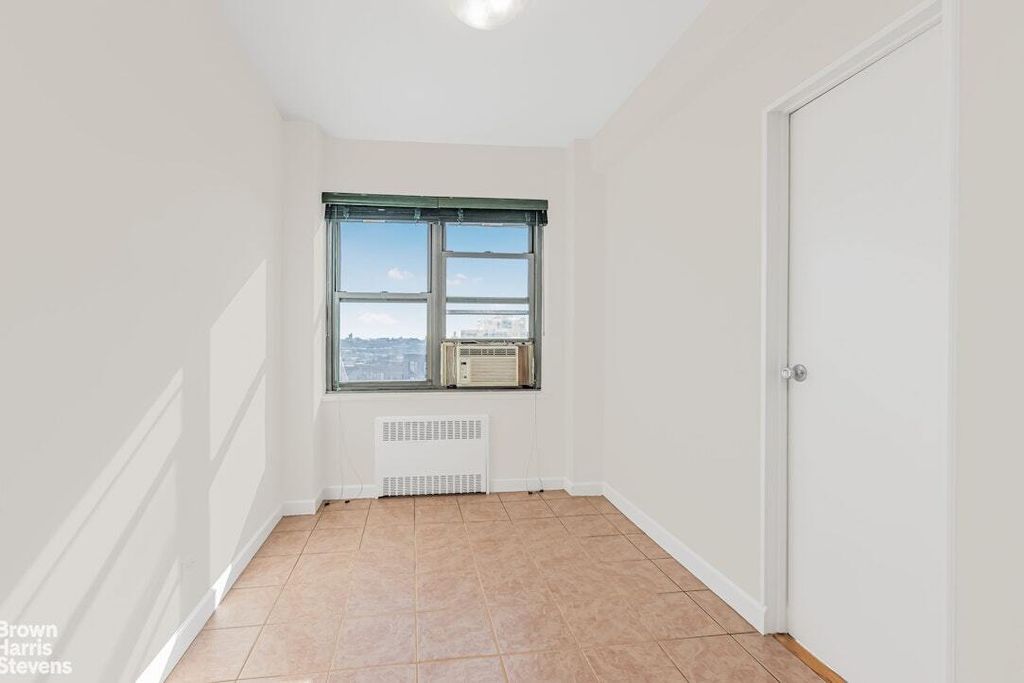 Property photo 3 of 14 <Alttext/>