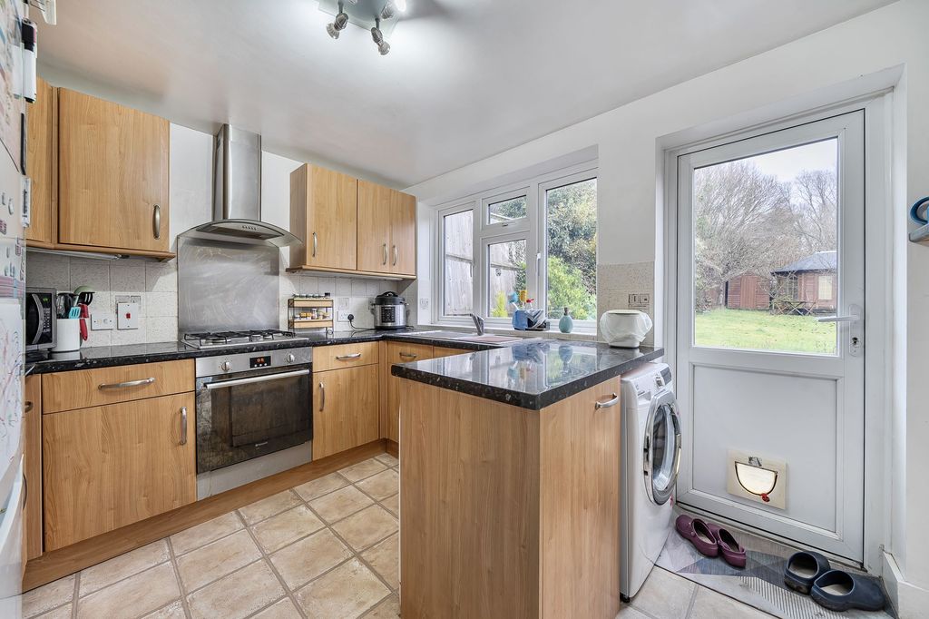 Property photo 3 of 22