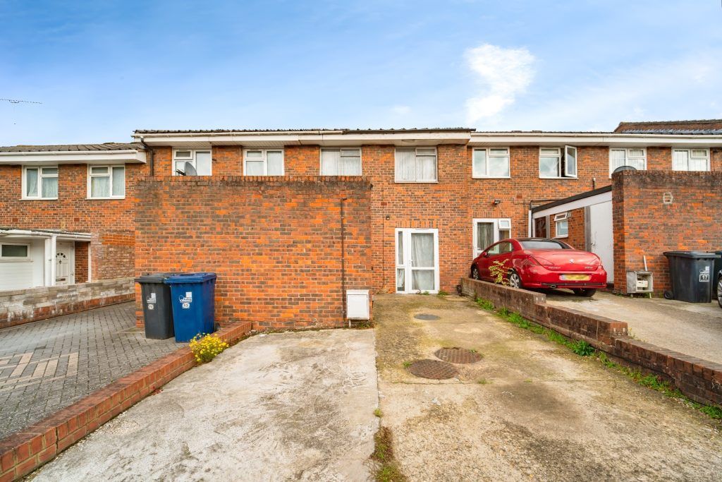 Property photo 2 of 18