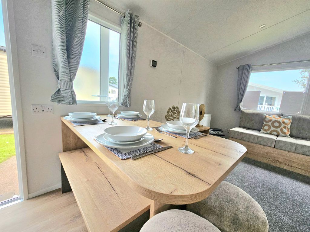 Property photo 3 of 17 Willerby Midhurst 2024 Vs043306 82032340.Jpeg