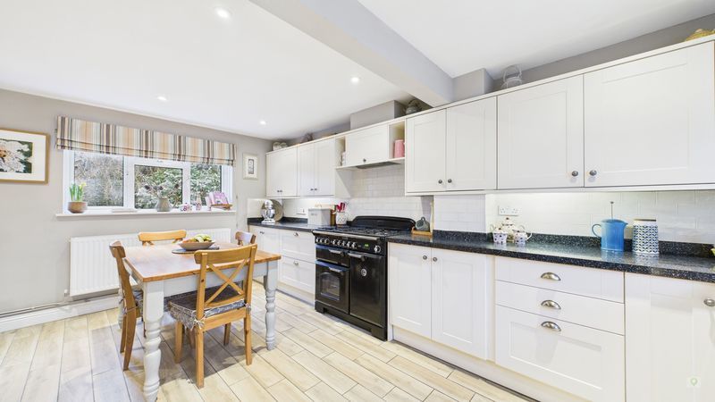 Property photo 3 of 23 Photo 12