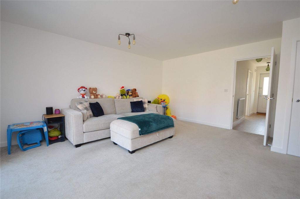 Property photo 3 of 14 Picture No. 24