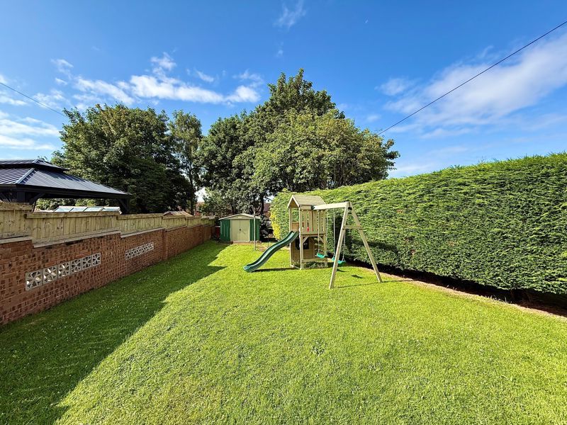 Property photo 2 of 19 Photo 16