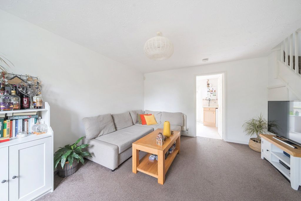 Property photo 3 of 11 Picture No. 13