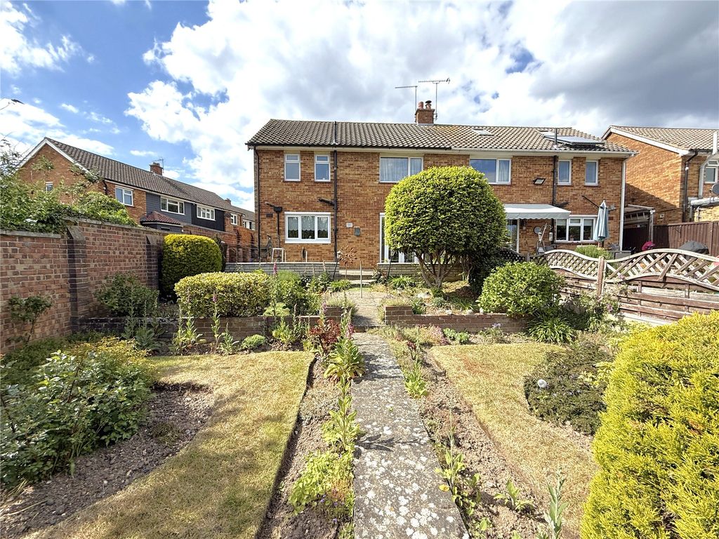 Property photo 3 of 14 Picture No. 12