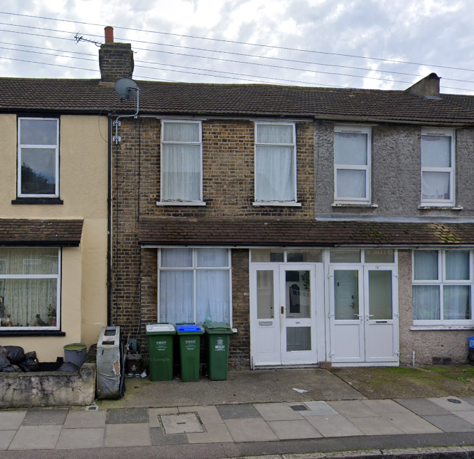 Property photo 1 of 7