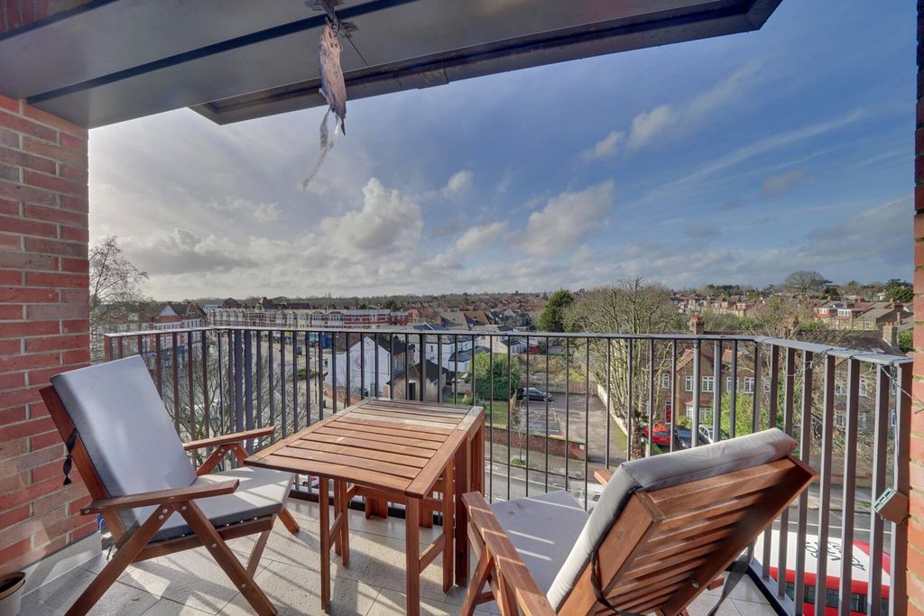 Property photo 1 of 20 Balcony